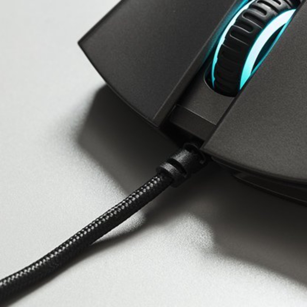 Souris gaming filaire ambidextre Pulsefire FPS Pro - Noir RVB Souris gaming filaire ambidextre Pulsefire FPS Pro - Noir RVB