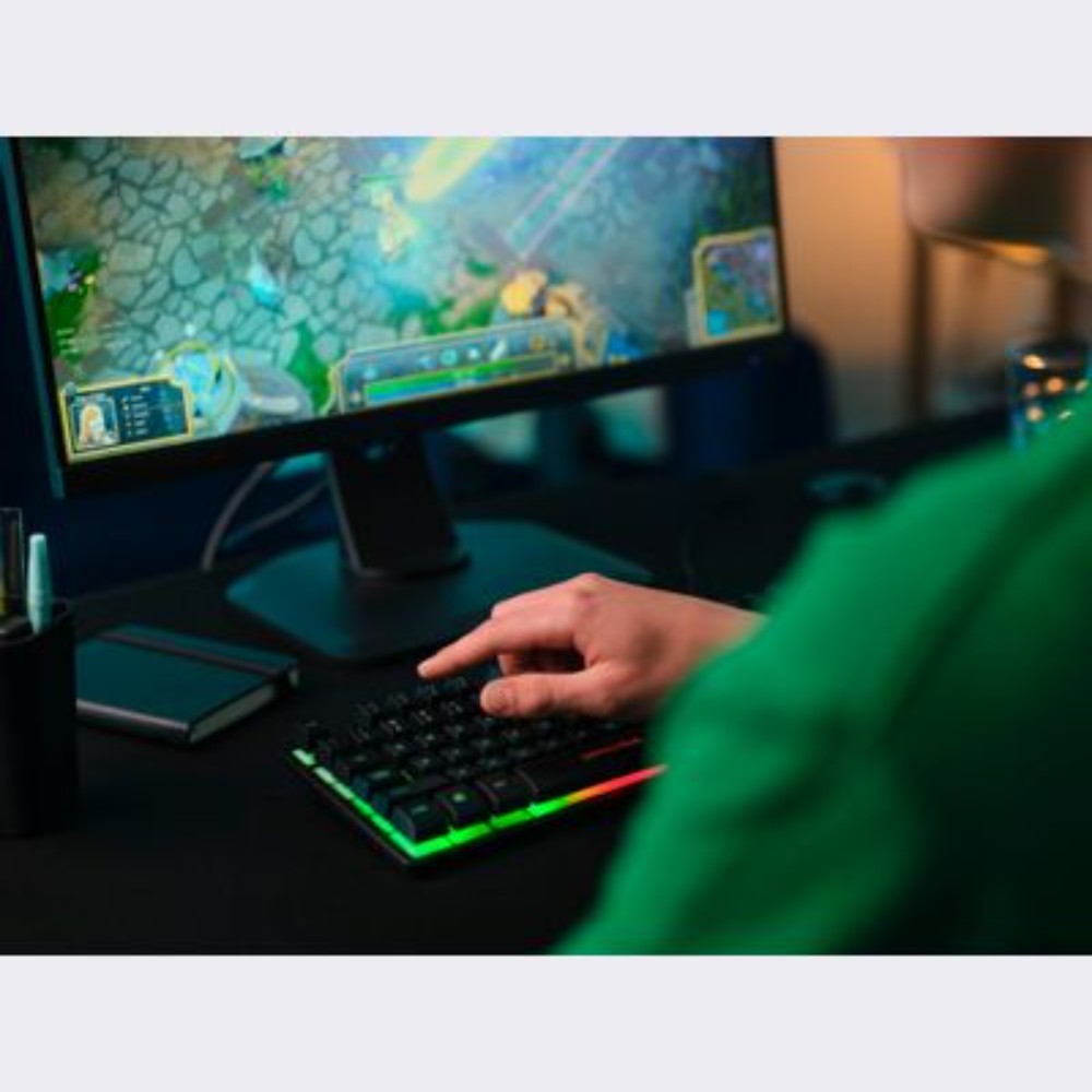 Clavier gaming avec rétroéclairage LED GXT 833 Thado - Noir Clavier gaming avec rétroéclairage LED GXT 833 Thado - Noir